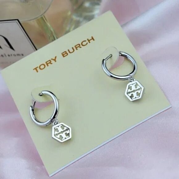 New Tory Burch Silver Hexagon Hoop Dangle Earring’s - Picture 2 of 5